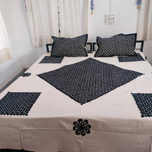 Load image into Gallery viewer, Black Gul Barmer Applique Double Bedspread