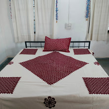 Load image into Gallery viewer, Maroon Gul Barmer Applique Double Bedspread