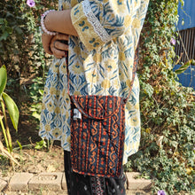 Load image into Gallery viewer, Green & Maroon Hand-block Printed Mobile Sling Bag