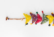 Load image into Gallery viewer, Multicolored Bell Tota "17" Big Birds String with Parrot