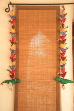 Load image into Gallery viewer, Multicolored Bell Tota &quot;17&quot; Big Birds String with Parrot
