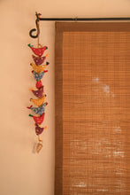 Load image into Gallery viewer, Multicolored Bell Tota '10' Big Birds String