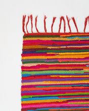 Load image into Gallery viewer, Katran Handwoven Cotton Rug (4x6 ft.)