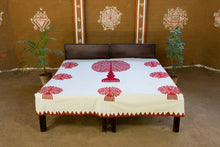 Load image into Gallery viewer, Red Tree of Life Barmer Applique Double Bedspread
